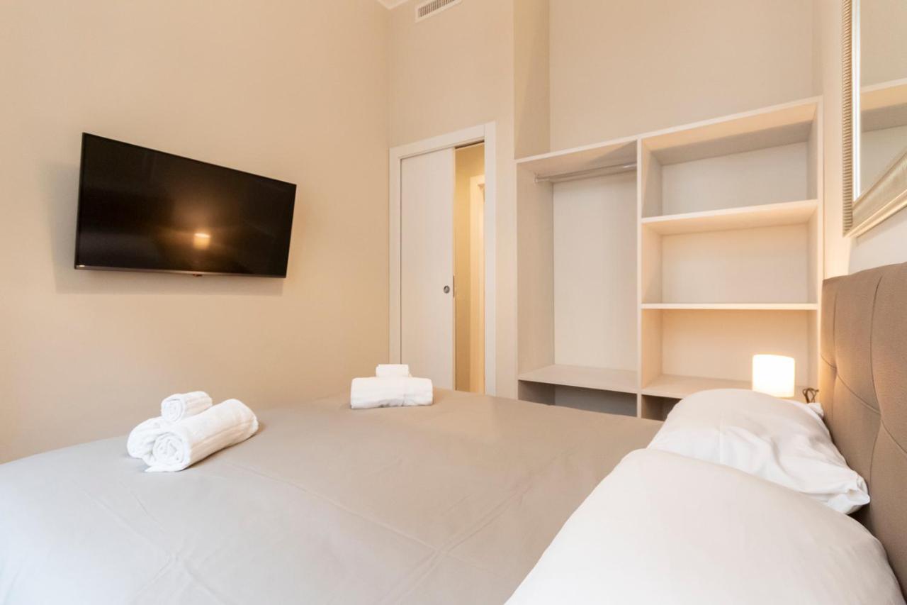 Missori Apartment 2 Milan Bagian luar foto